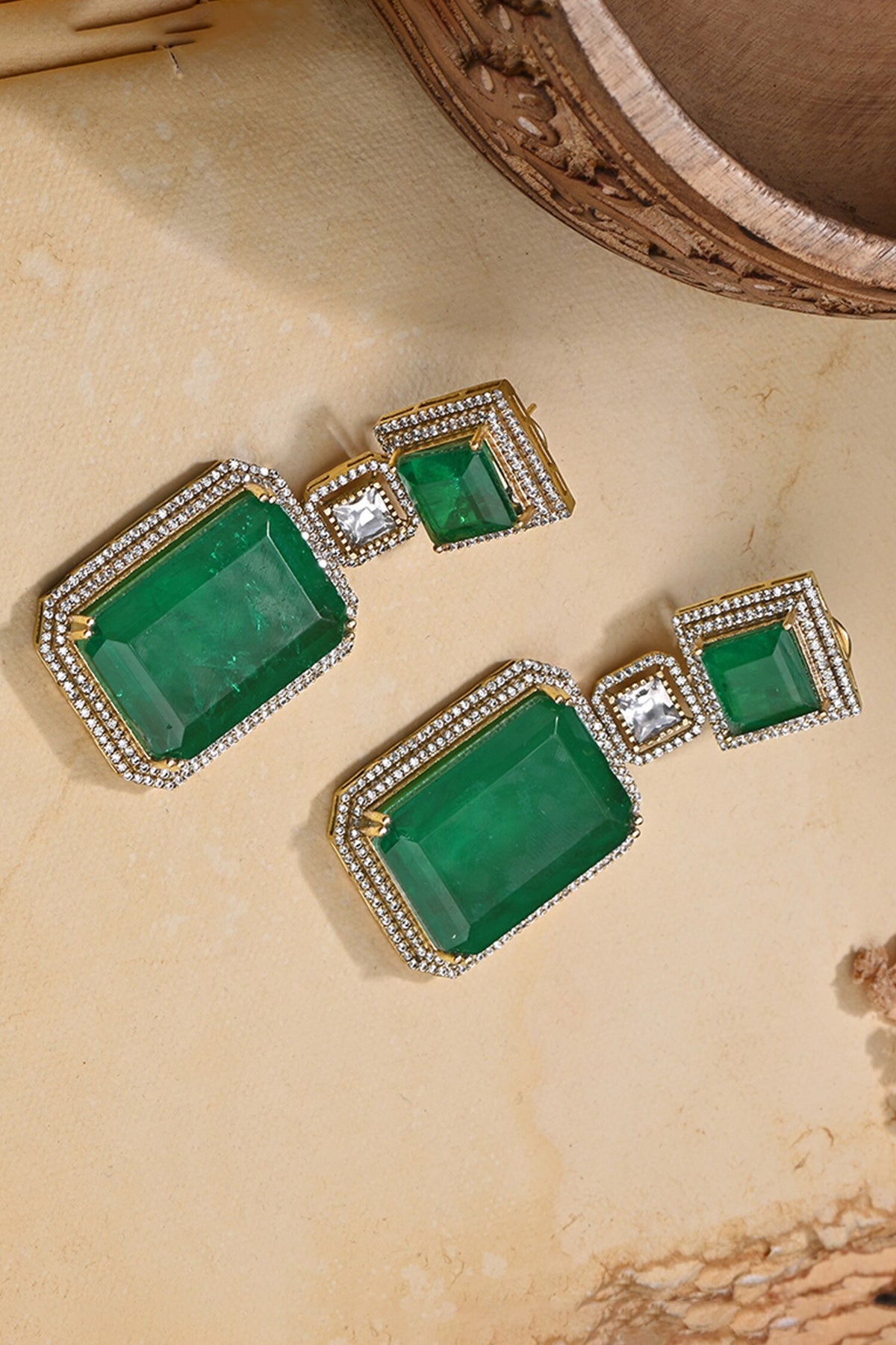 Glisterous Geometric Shaped Dangler Earrings 