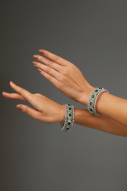 Contrast Stone Embellished 2 Pcs Kadas 