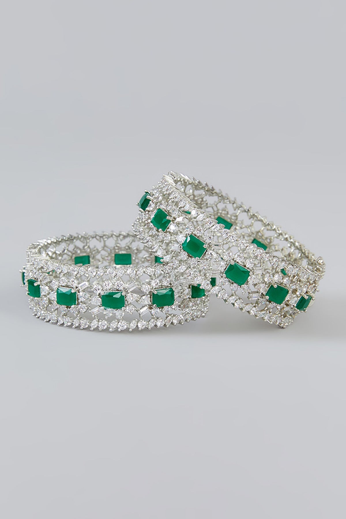 Contrast Stone Embellished 2 Pcs Kadas 