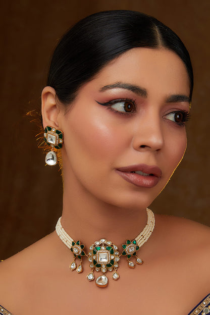 Flower Kundan Embellished Necklace Set 