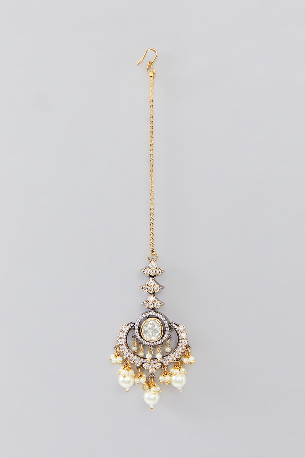 Dewy Bloom Kundan Embellished Jewellery Set 