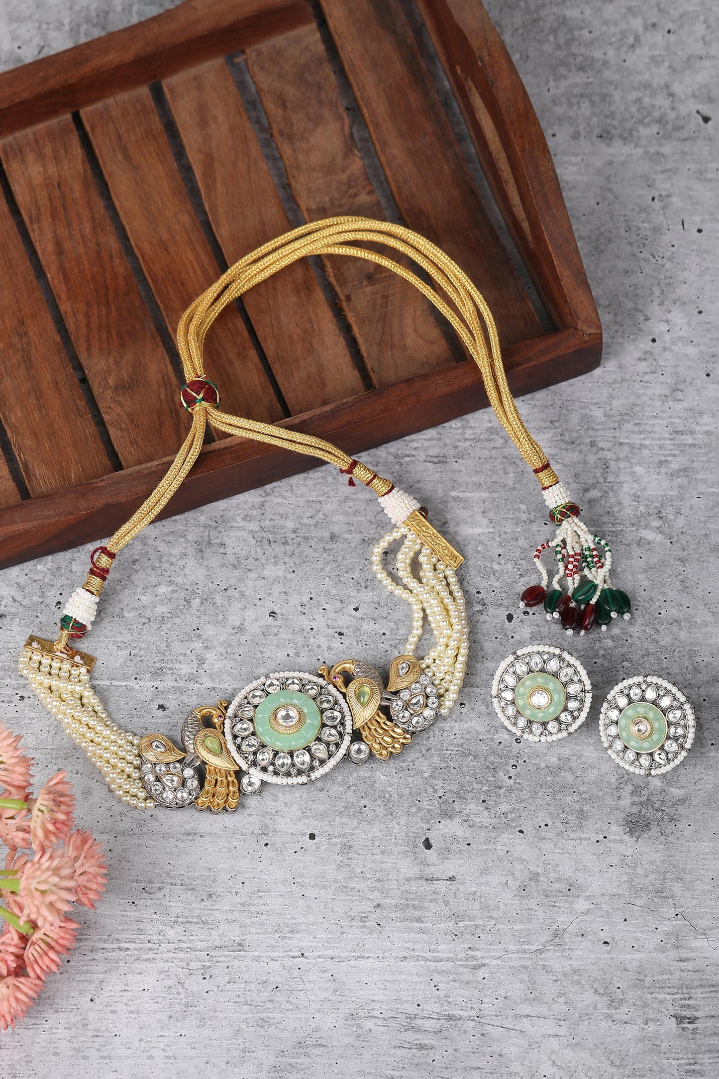 Peacock Carved Pendant Choker Set 