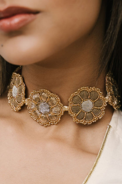 Guldasta Floral Bloom Choker 