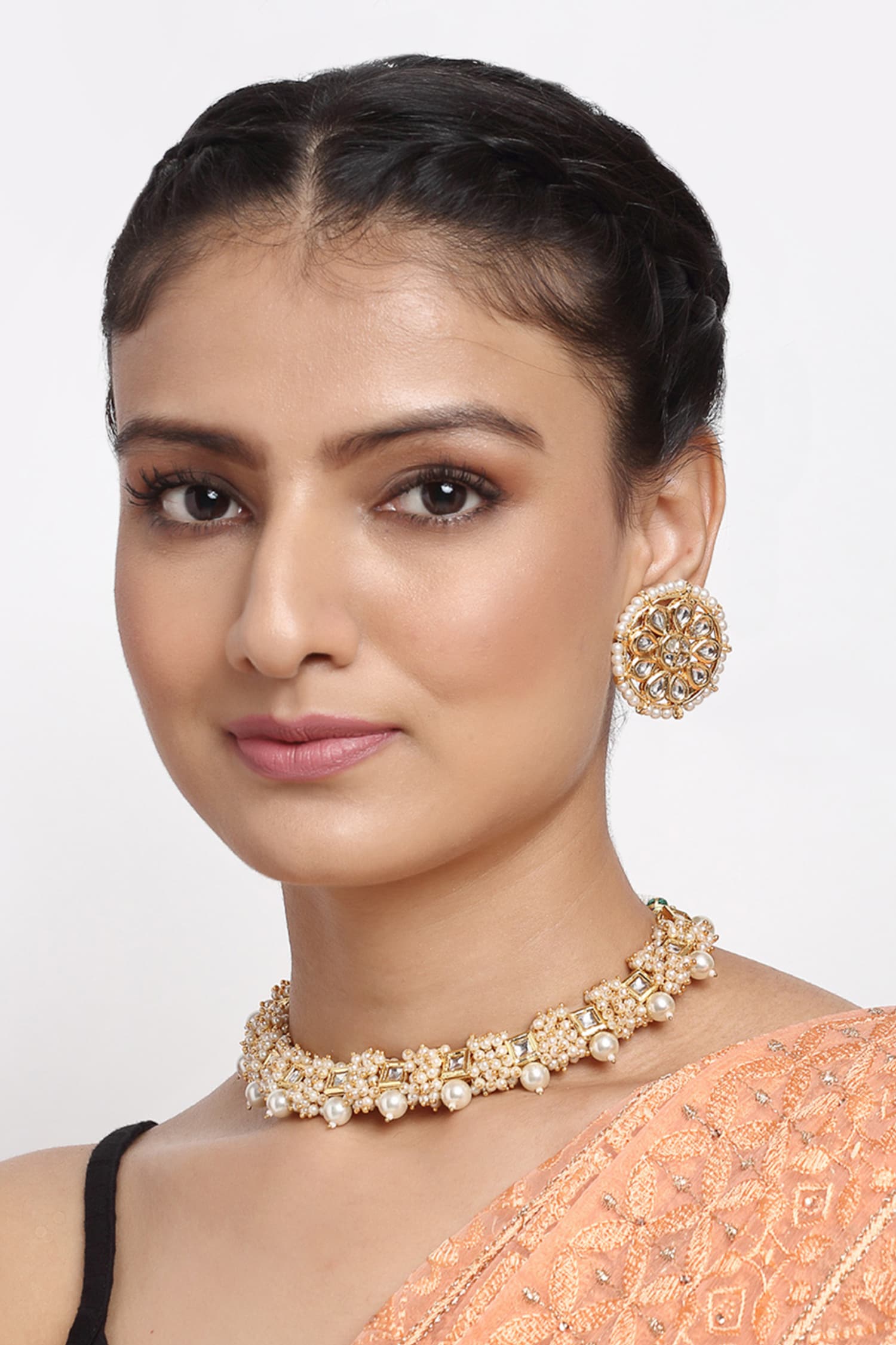 Pearls & Kundan Embellished Choker Set 