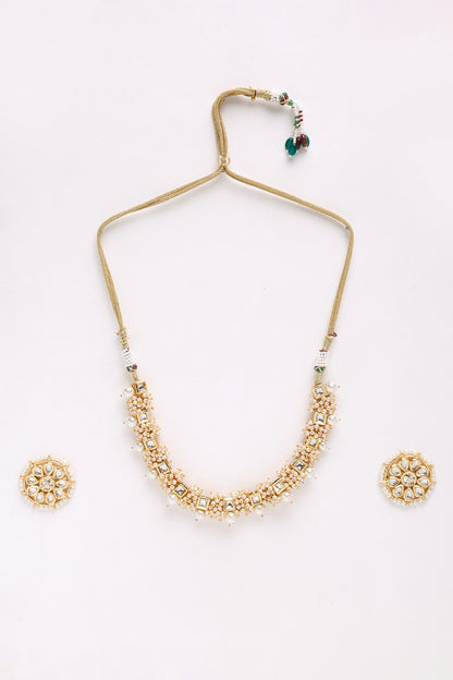 Pearls & Kundan Embellished Choker Set 