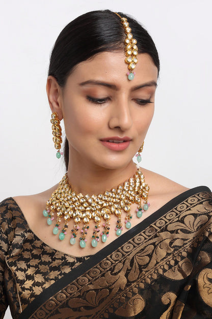 Beads & Kundan Embellished Choker Necklace Set 