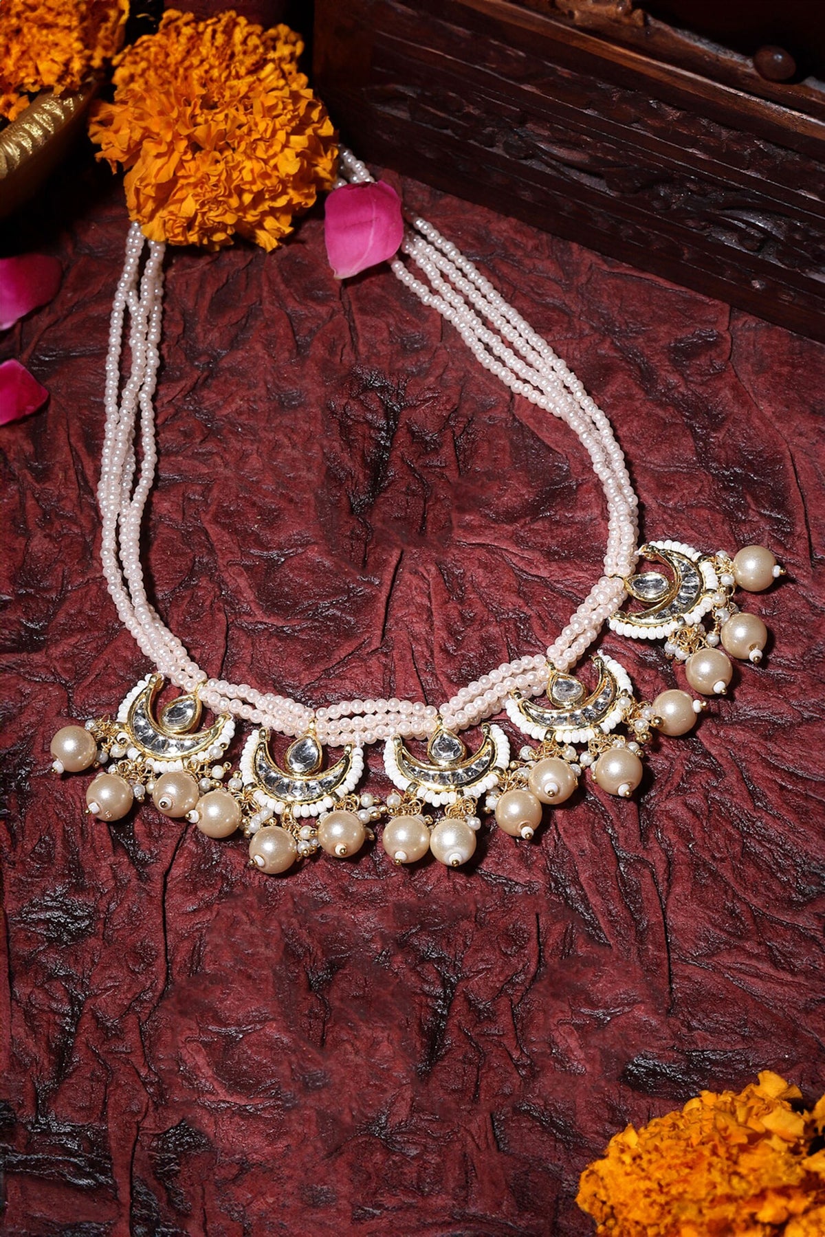 Crescent Moon Cutwork Necklace 