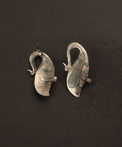 Peacock Carved Stud Earrings 