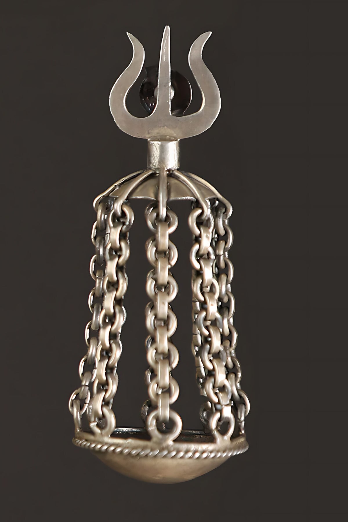 Textured Detail Dangler Earrings 