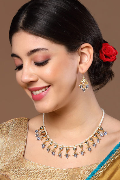 Kundan Embellished Necklace Set 