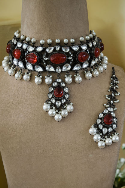 Leaf Carved Choker Set 