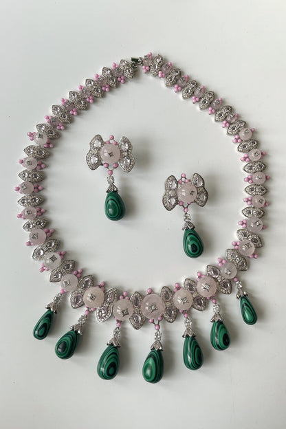 Bead Embellished Pendant Necklace Set 