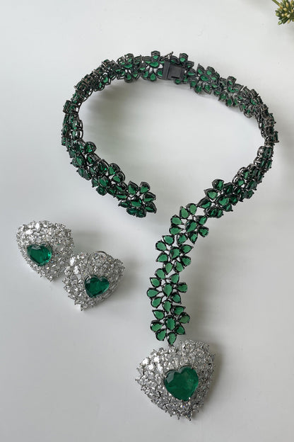 Heart Carved Pendant Necklace Set 