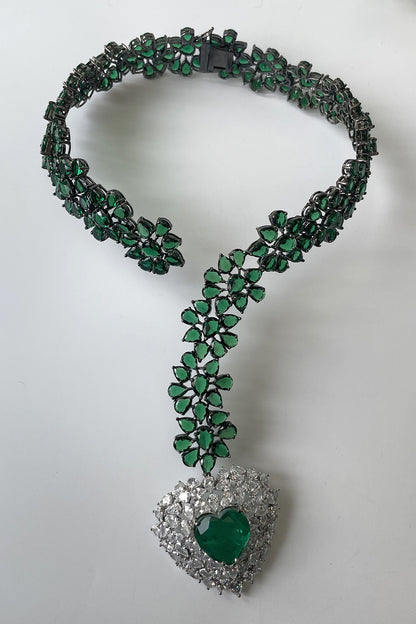 Heart Carved Pendant Necklace Set 