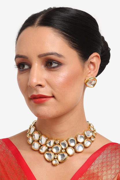 Clustered Kundan Necklace Set 
