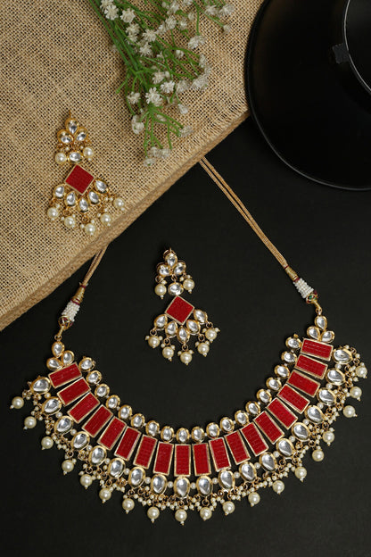 Geometric Embellished Kundan Necklace Set 