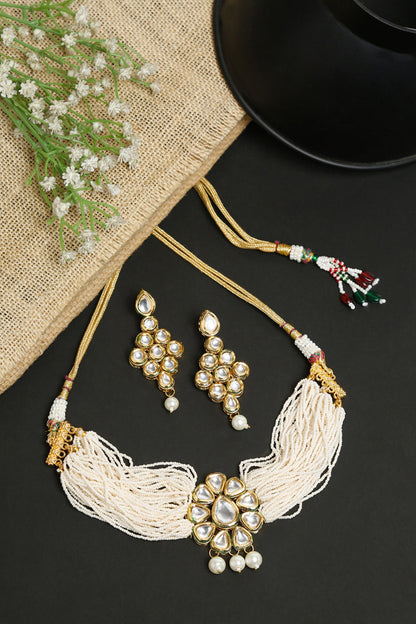 Floral Kundan Brooch Choker Set 