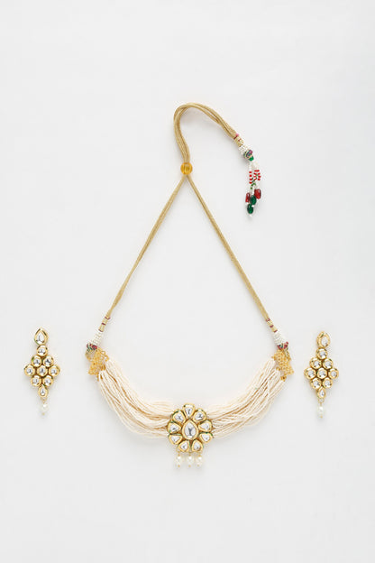 Floral Kundan Brooch Choker Set 