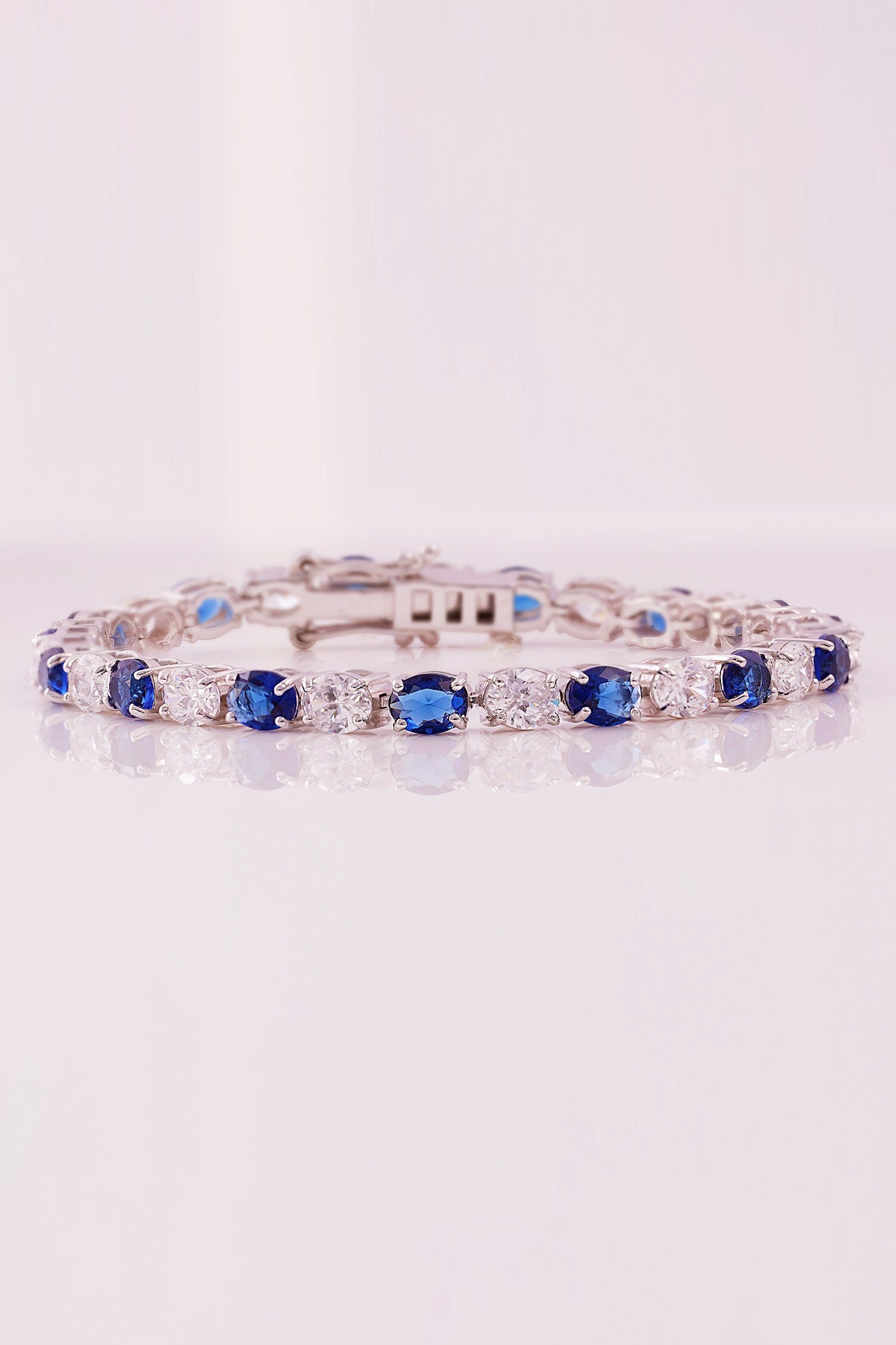 Alea Oval Stone Tennis Bracelet 