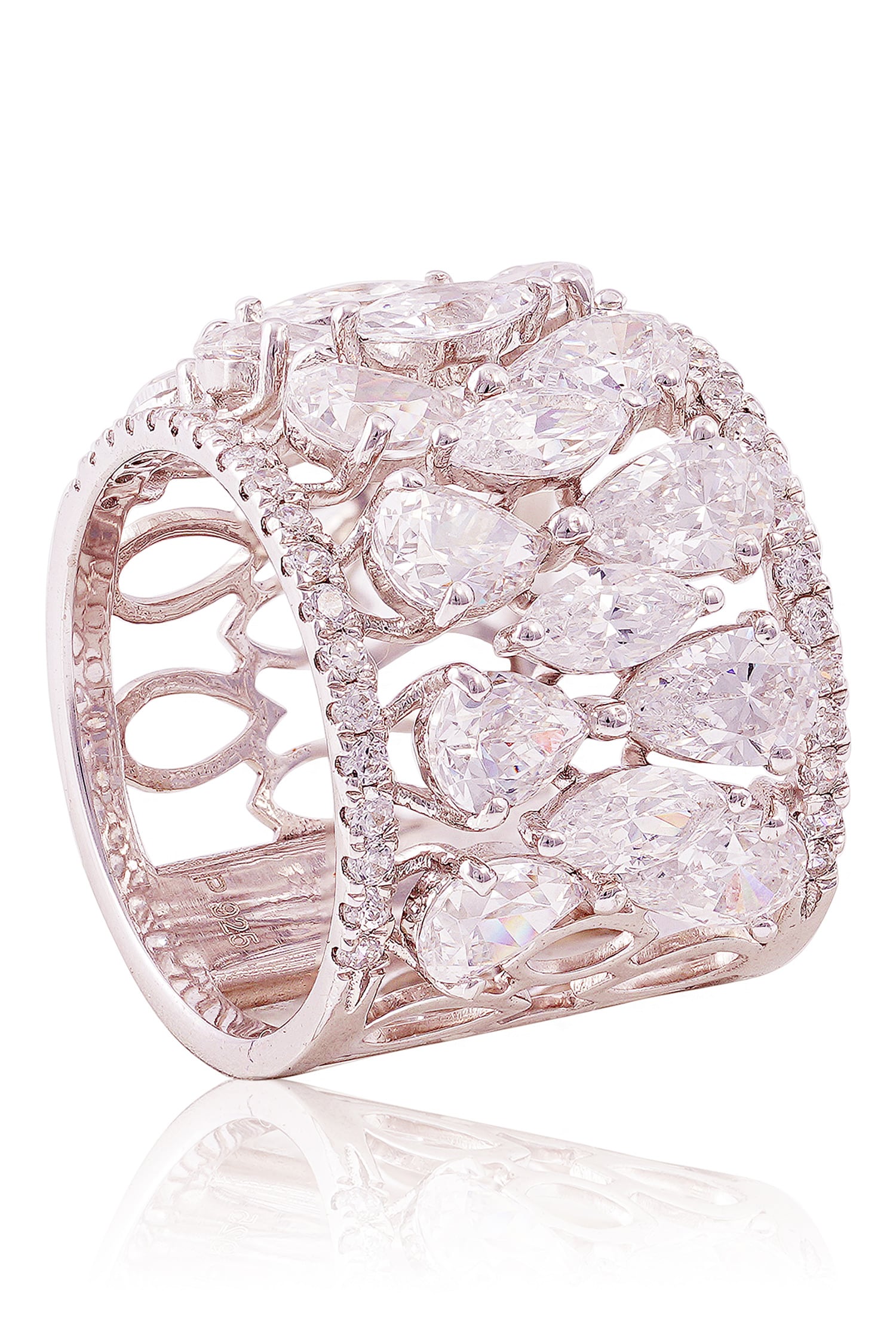 Lucy Embellished Ring 