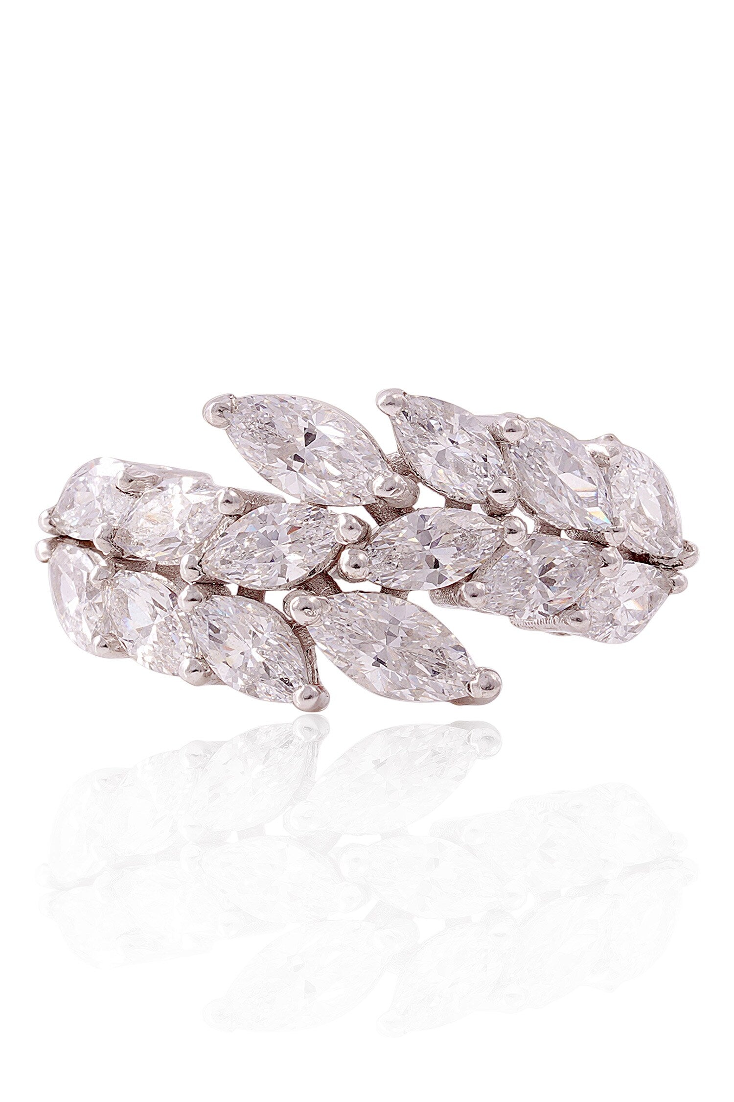 Duco Embellished Ring 