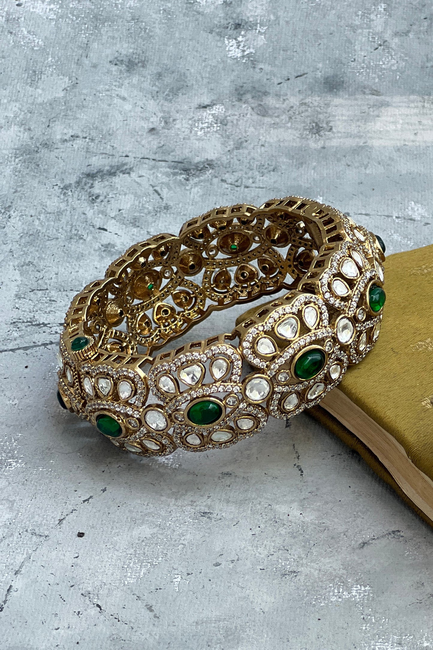 Polki Embellished Cutwork Bangle 