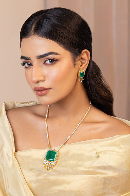 Iris Doublet Moissanite Embellished Pendant Necklace Set 