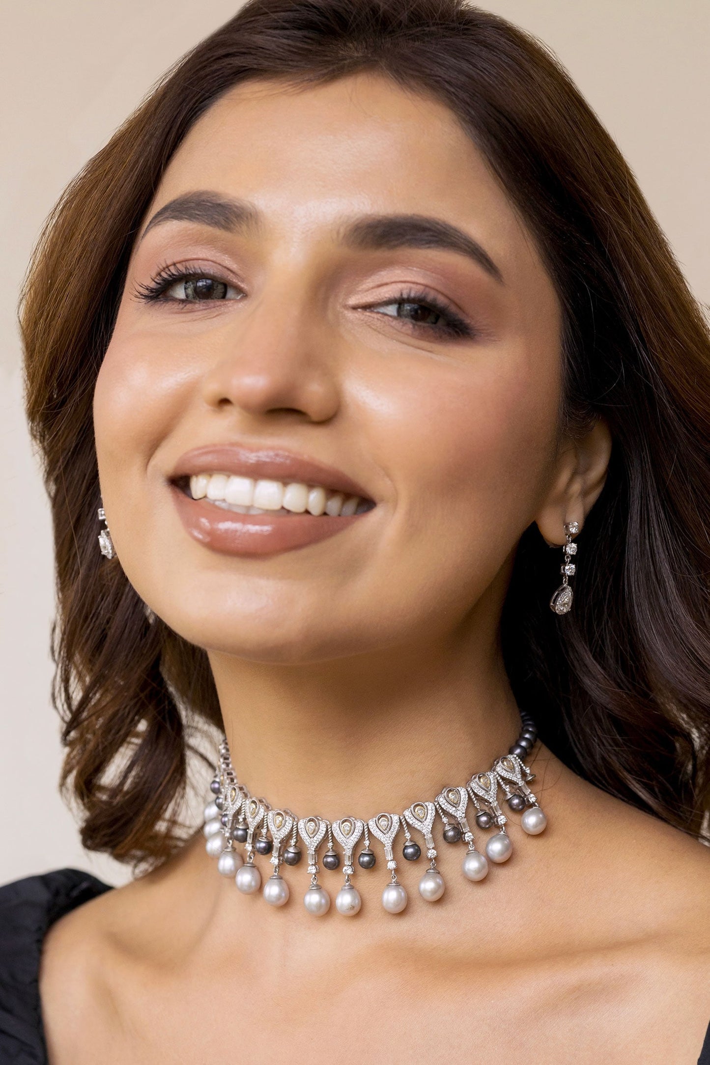 Nova Pearl Embellished Choker 