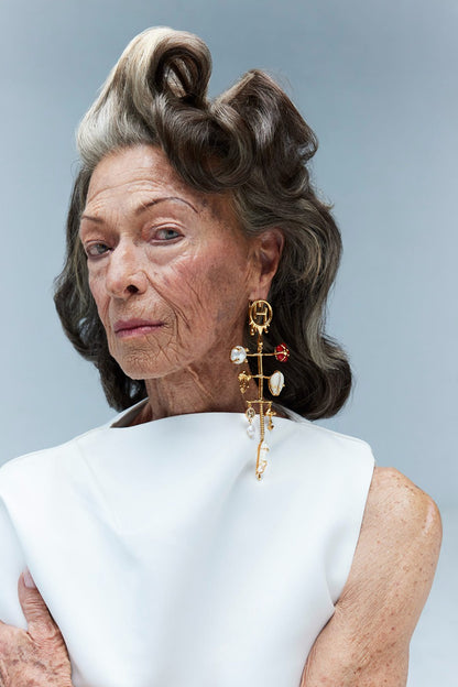 The Cartella Earrings 