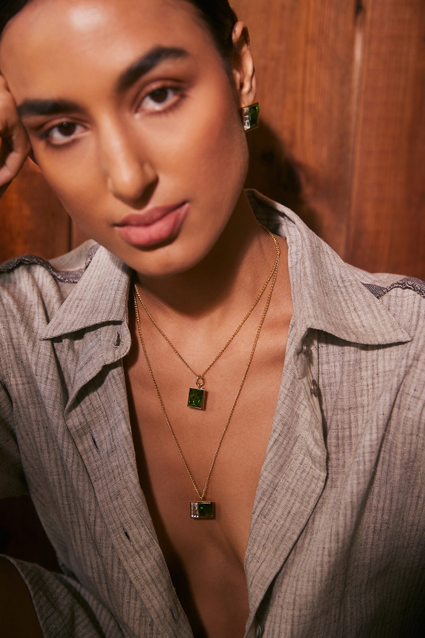 Sirius Contrast Swarovski Embellished Necklace 