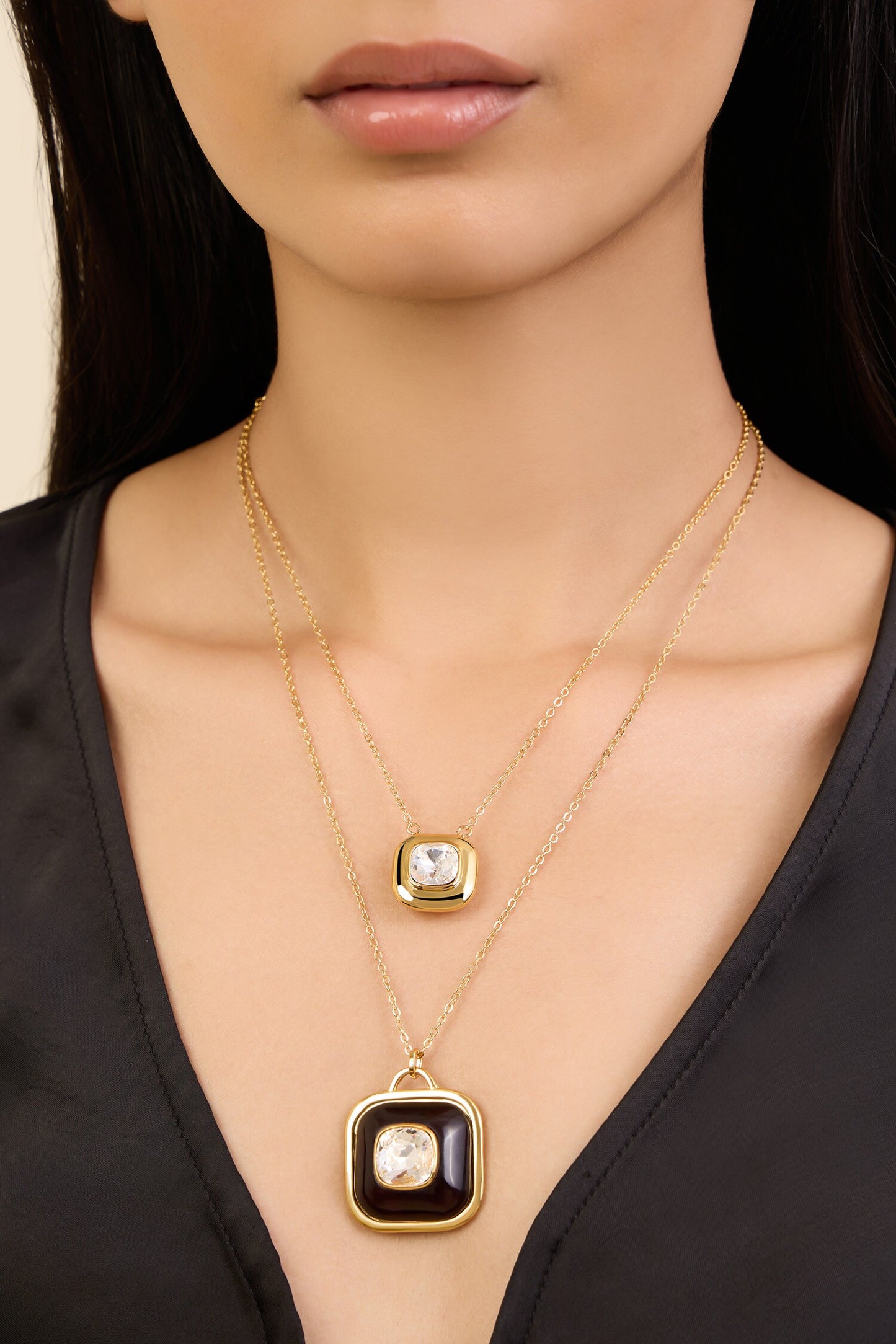 Layered Medallion Necklace 