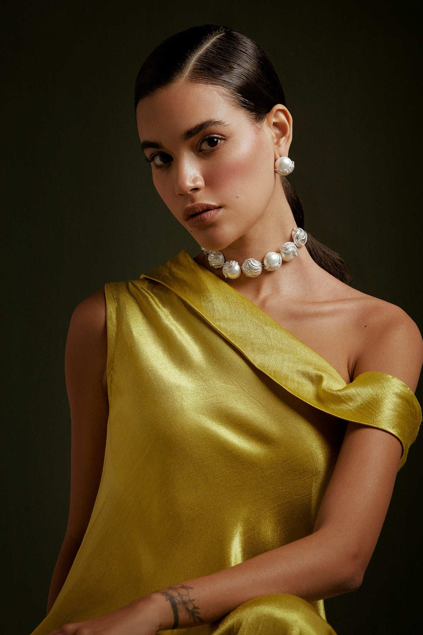 Prism Pearl Stone Studded Choker Necklace 