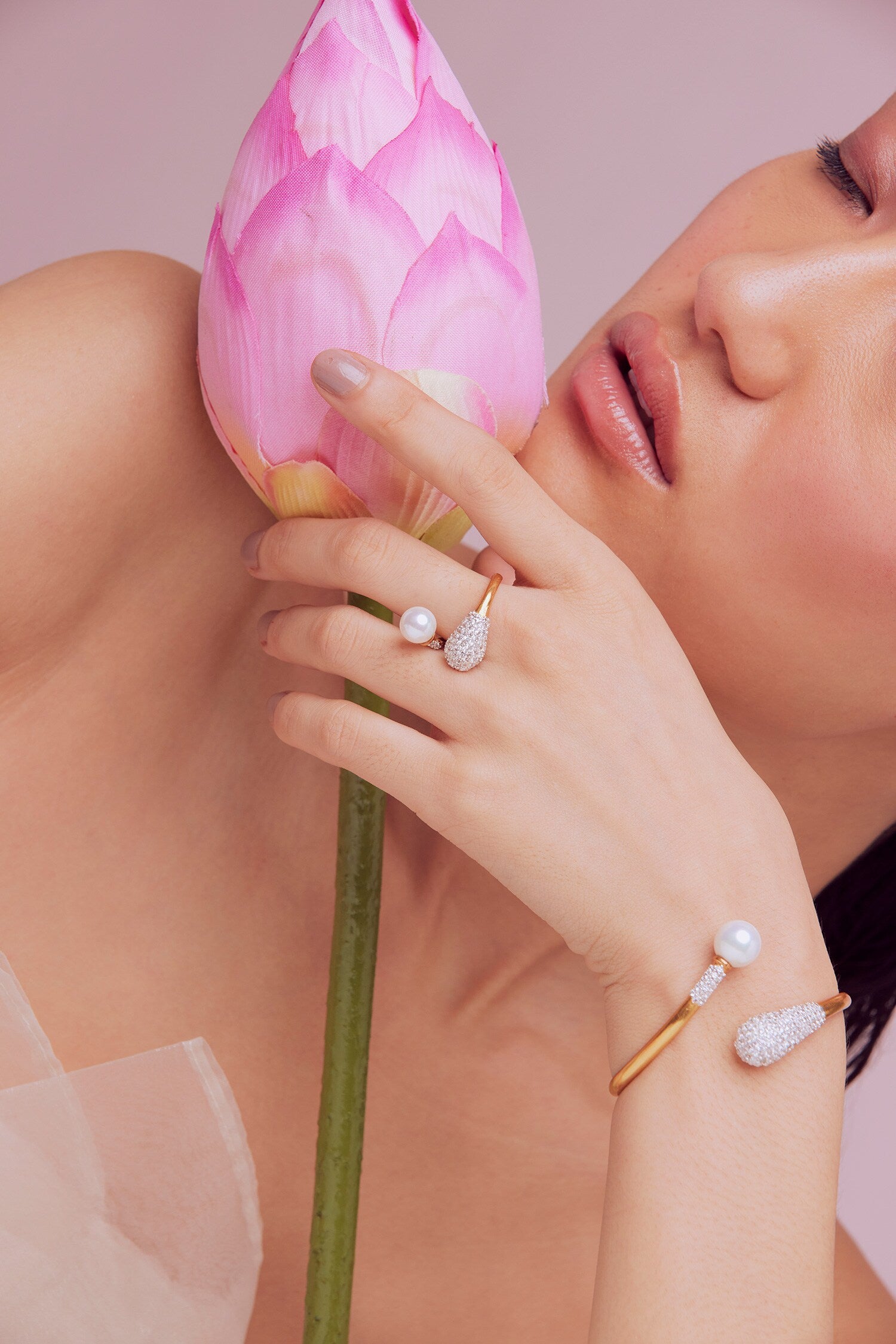 Nova Pearl Wrap Ring 