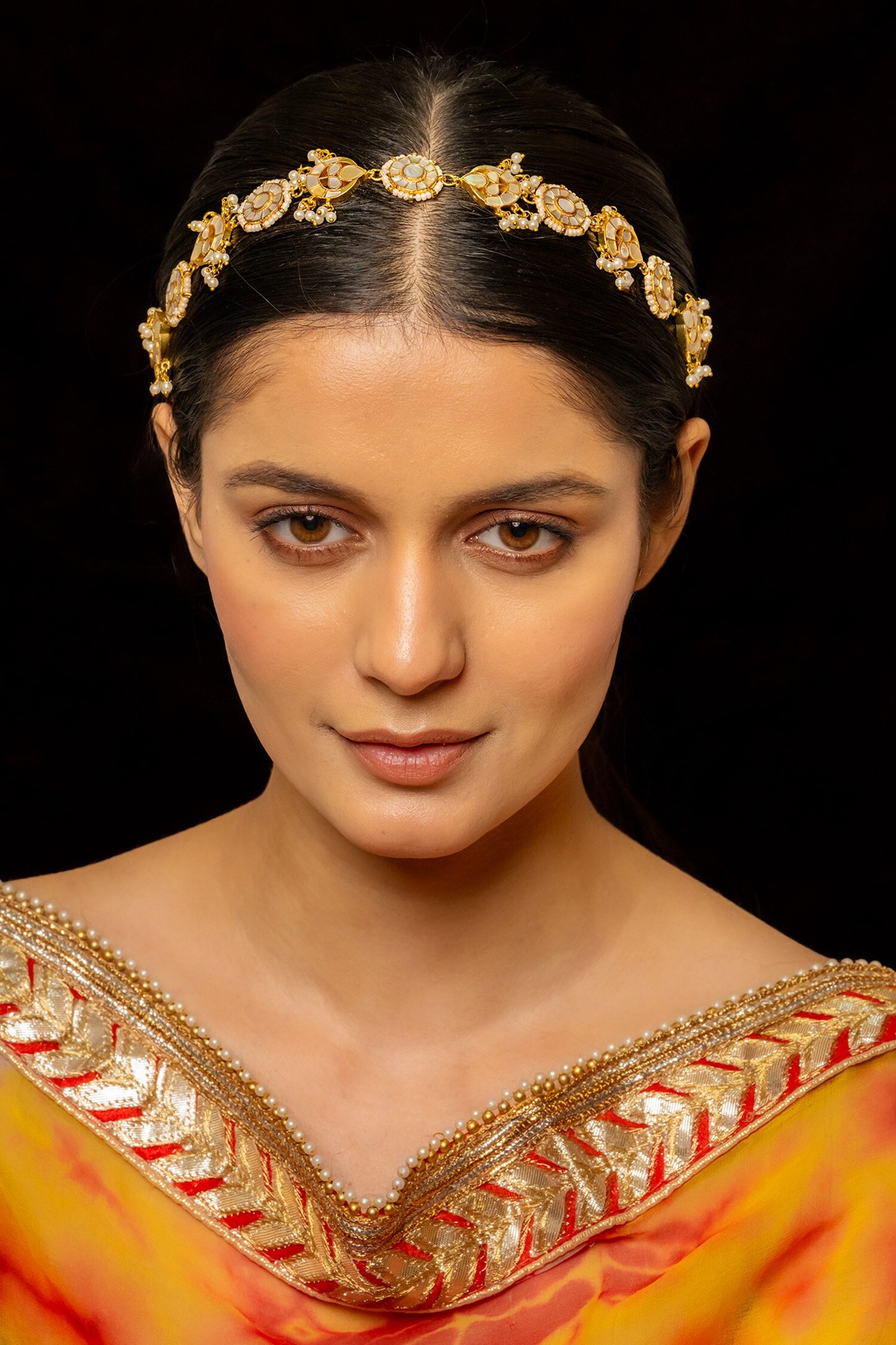 Flora Embellished Mathapatti 