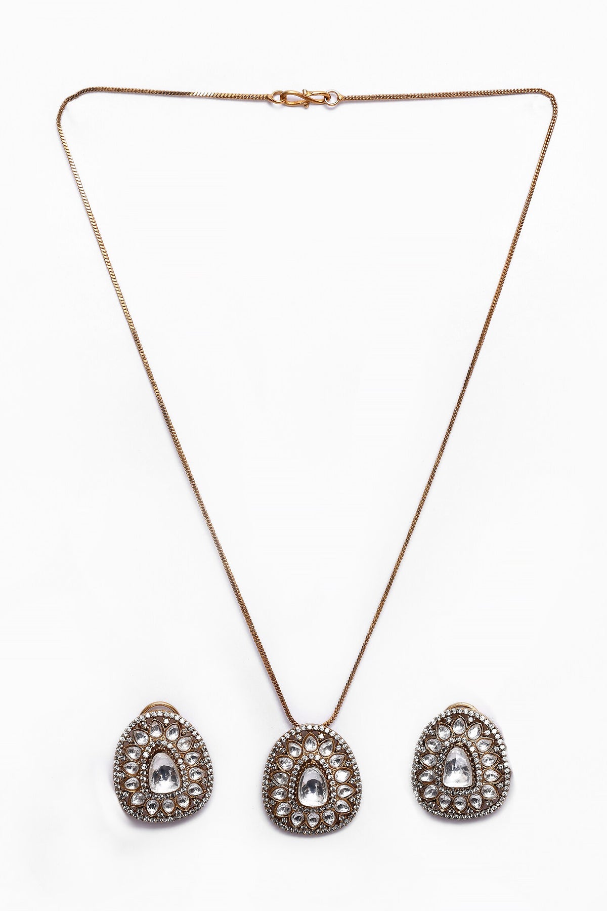Embellished Pendant Necklace Set 