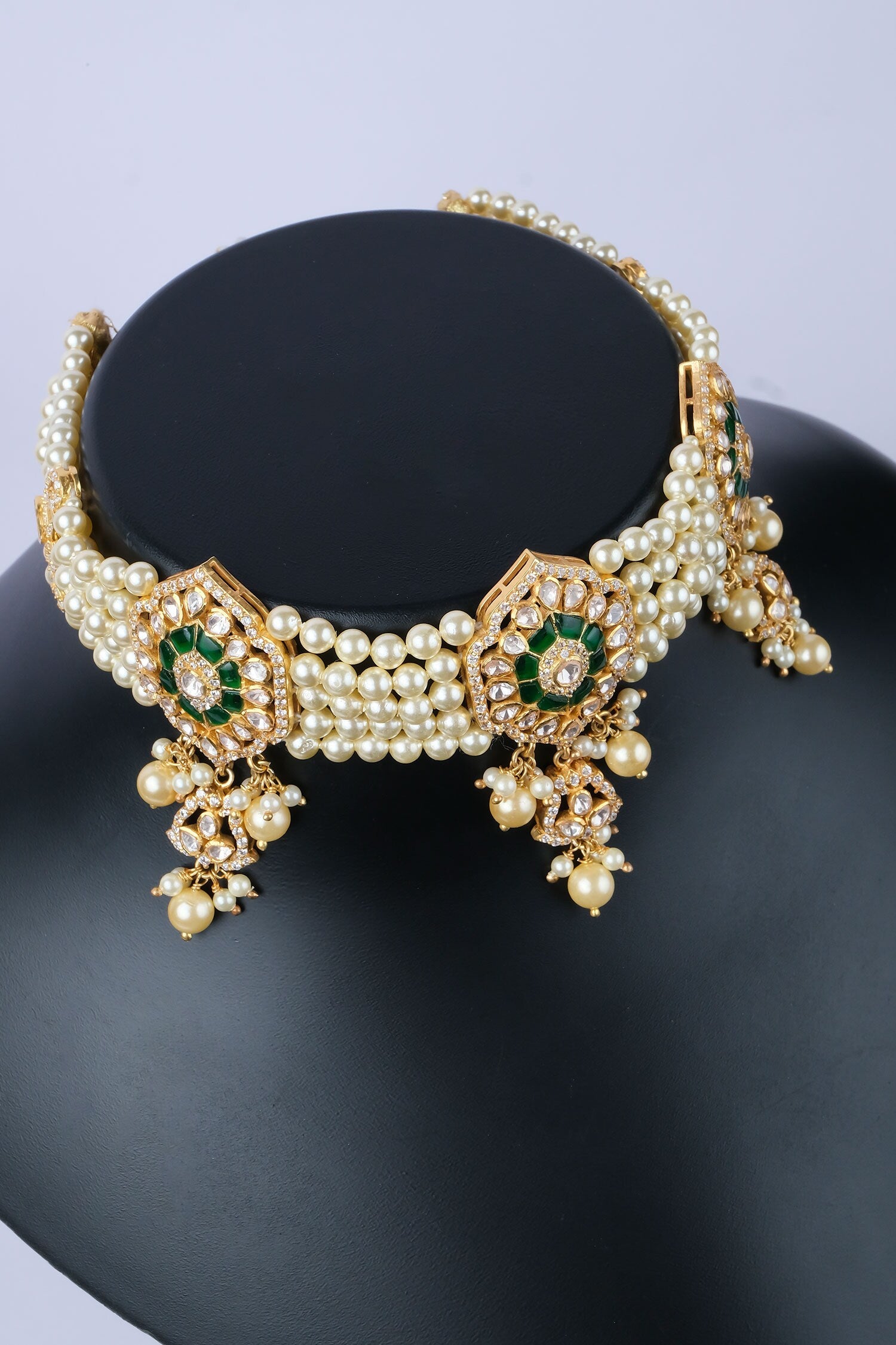 Polki Embellished Choker Necklace 