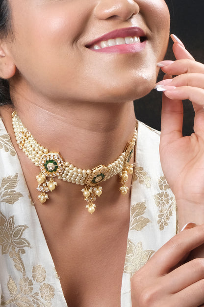 Polki Embellished Choker Necklace 