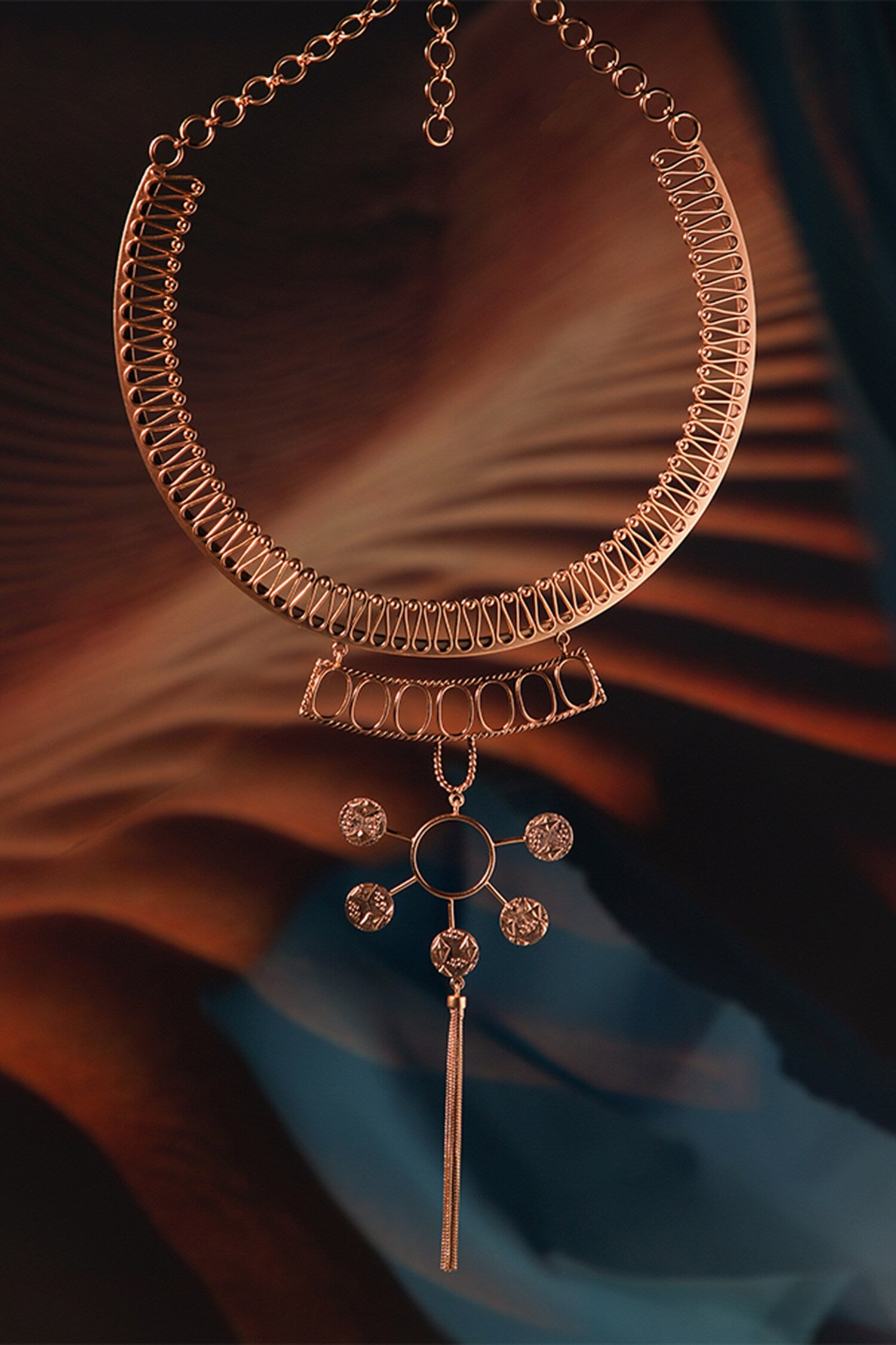 Flow Of Nile Choker Pendant Necklace 