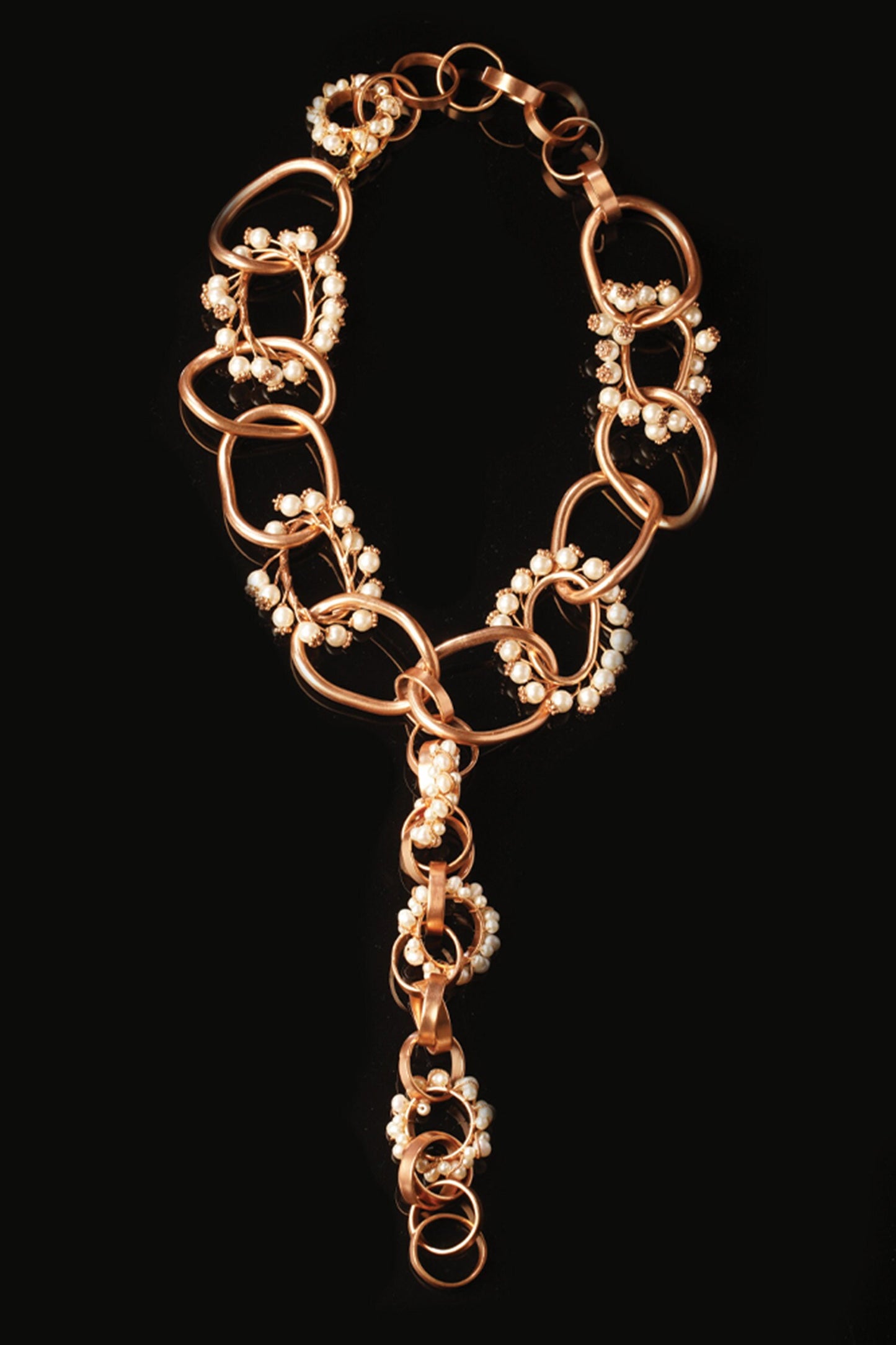 Neutron Loop Pearls Chain-Link Necklace 