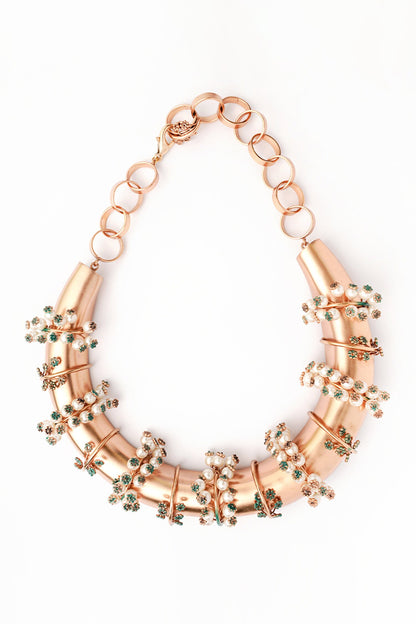 Emerald Serpentine Embellished Kanthi Necklace 