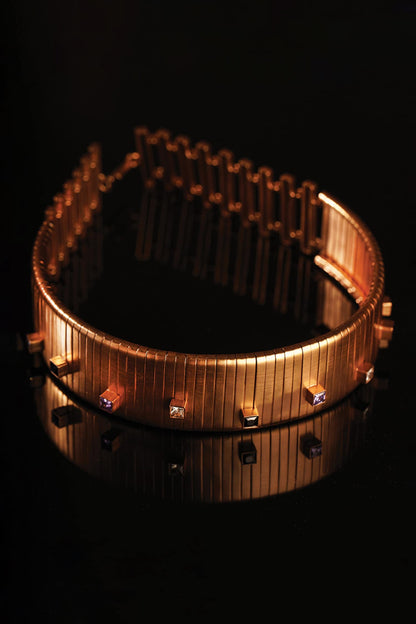 Queen Leia Embellished Choker Necklace 