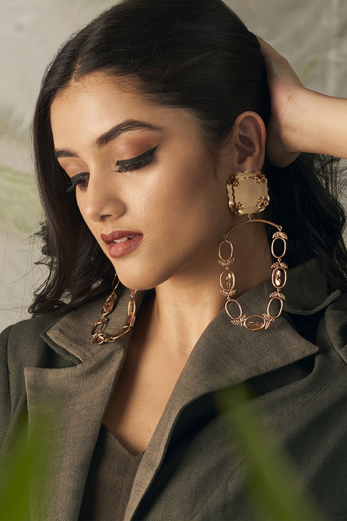 Lush Bloom Ambience Earrings 