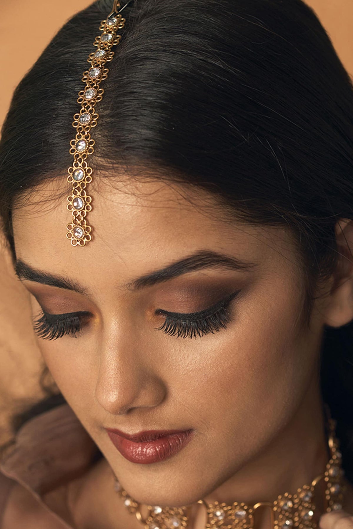 Crystal Embellished Manngtikka 