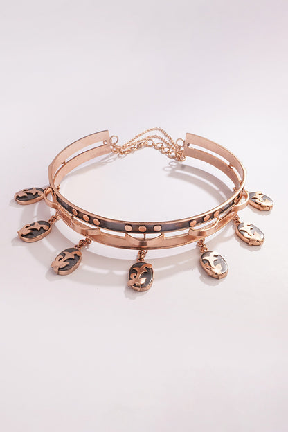 Sweet Intoxication Floral Carved Choker 