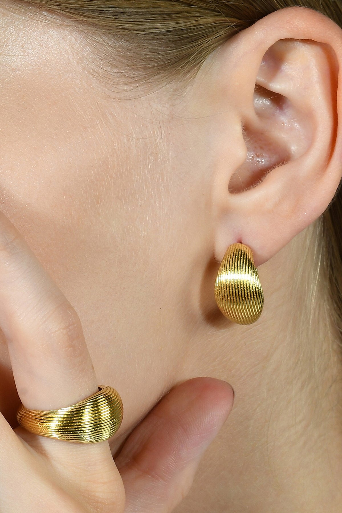 Pratapgari Striated Mini Hoops 