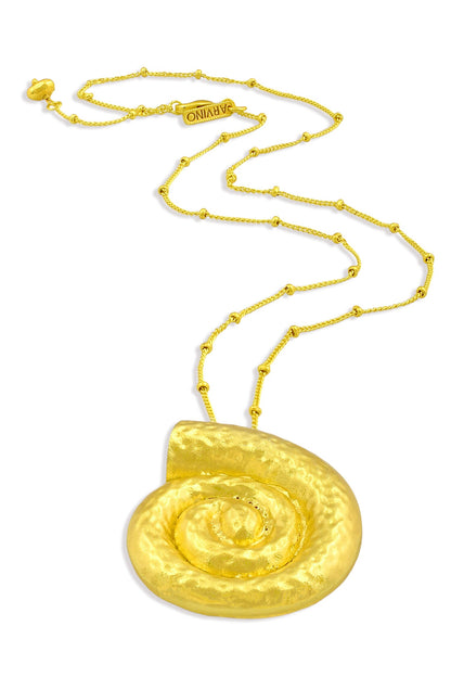 Textured Shell Pendant Necklace 