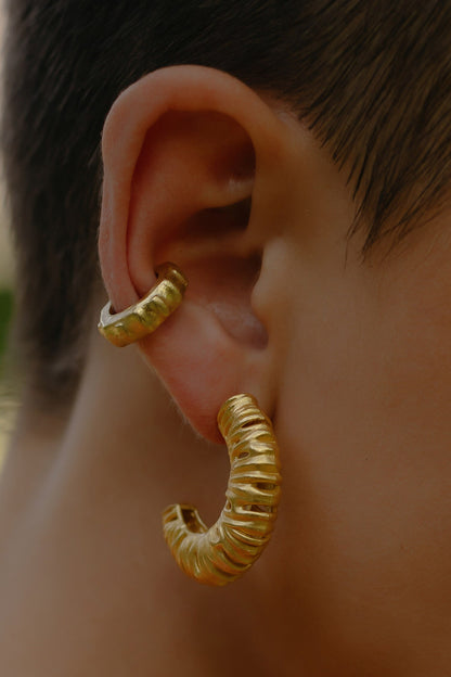 Squiggle Textured Half Hoops 