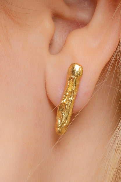 Cylindrical Bar Stud Earrings 