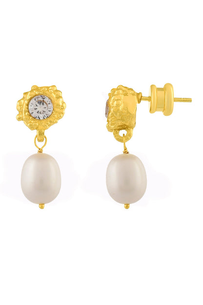 Dainty Drop Pearl Earrings 