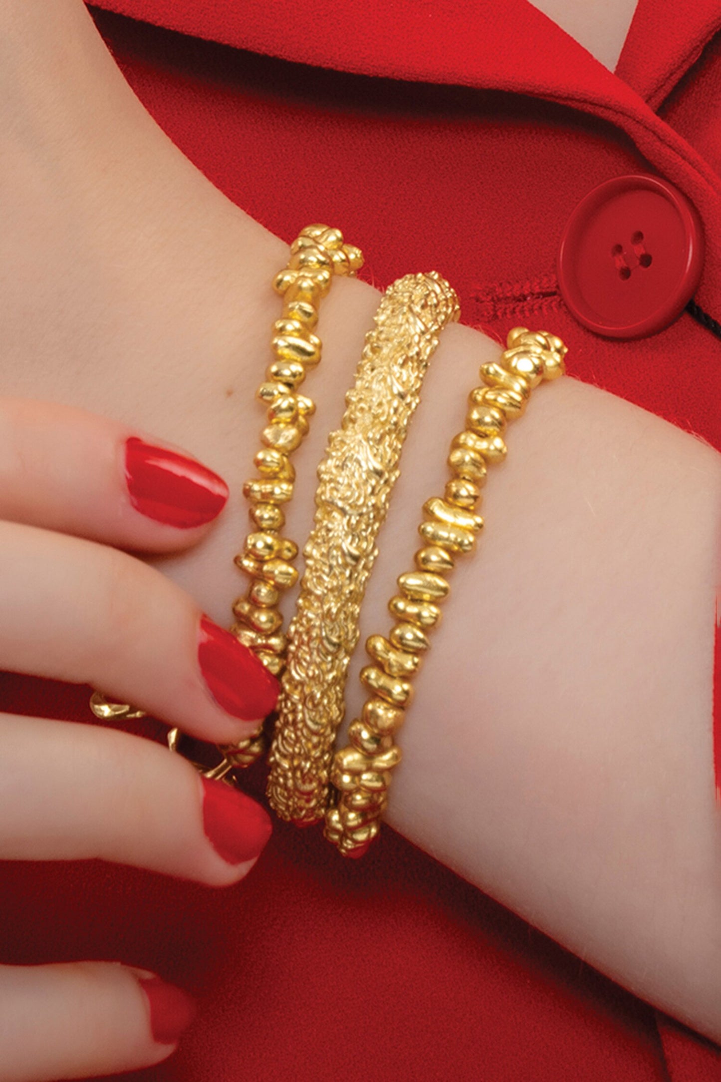 Pratapgari Textured Hand Cuff 